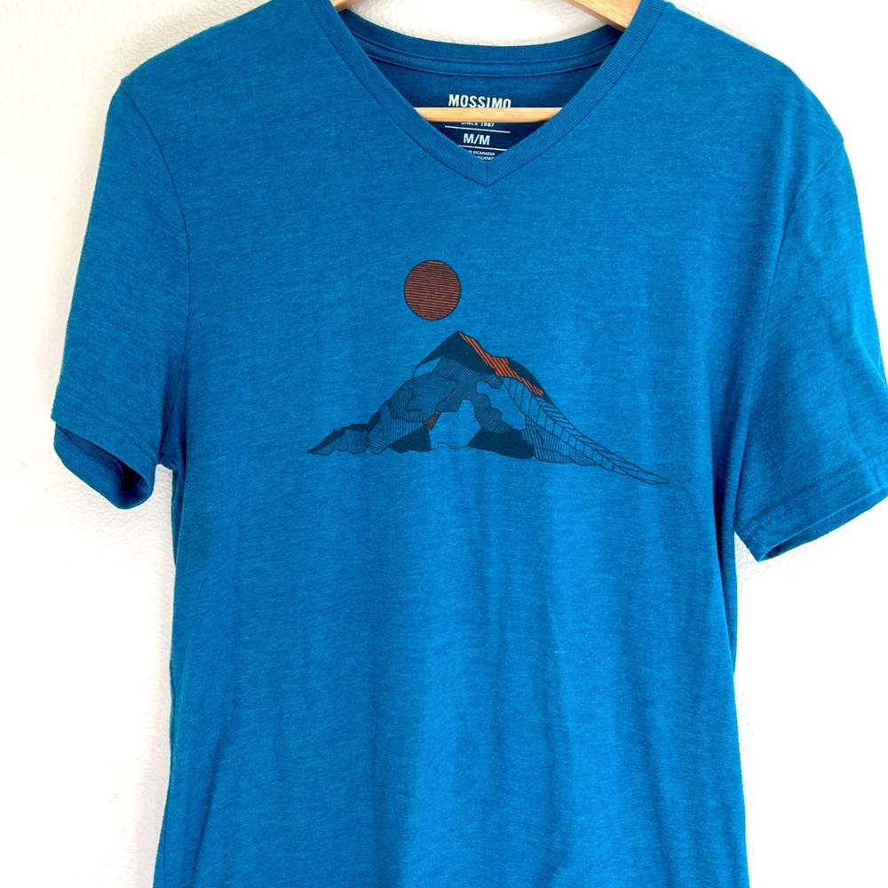 Mossimo, Slight V Neck, Size M, T Shirt Short Sleeve,